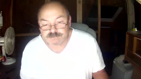 germany_50 online show from September 11, 2025, 4:01 am