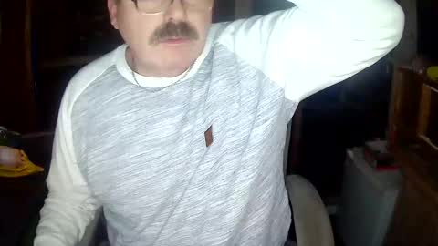 germany_50 online show from November 27, 2025, 3:58 pm