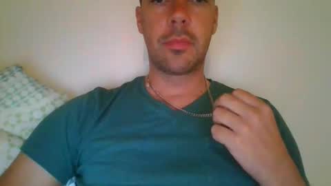 geronimo_2 online show from April 18, 2026, 8:20 pm