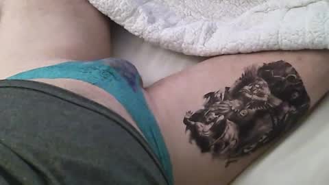 Luscious online show from January 13, 2025, 3:26 pm