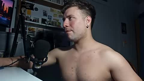 gferrari1996 online show from September 17, 2025, 6:48 am