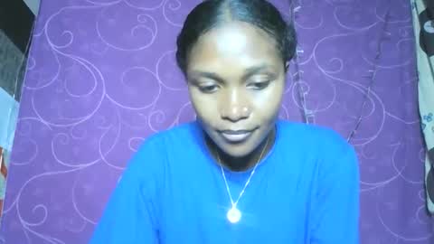 Snapshot of gggloria chatting on April 30, 2026, 6:20 am gggloria online show from April 30, 2026, 6:20 am