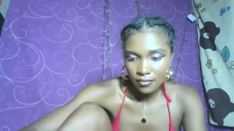 Snapshot of gggloria chatting on May 2, 2026, 7:13 am gggloria online show from May 2, 2026, 7:13 am