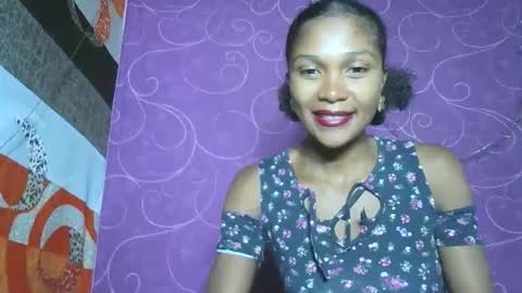 Snapshot of gggloria chatting on May 16, 2026, 7:38 am gggloria online show from May 16, 2026, 7:38 am