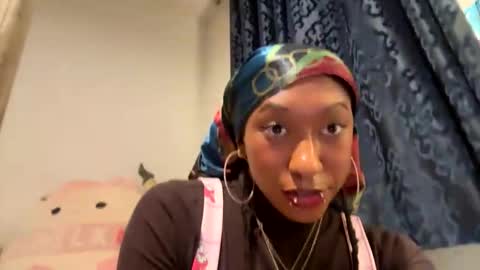 ghastgirlt_t online show from October 17, 2025, 4:59 am