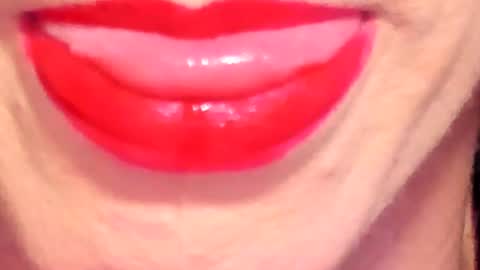 gia gmz online show from October 23, 2025, 6:28 pm