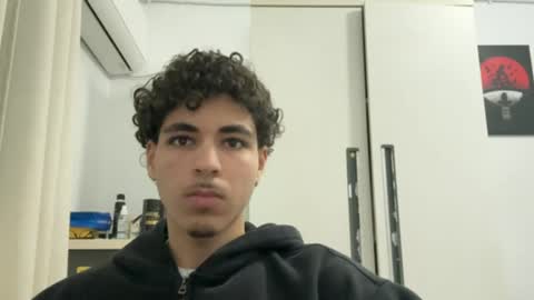 Snapshot of ghilassss chatting on March 13, 2026, 12:12 pm ghilassss online show from March 13, 2026, 12:12 pm