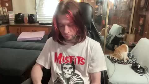 ghostboygbc online show from November 19, 2025, 4:23 am