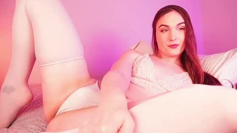 Bunny online show from April 16, 2026, 8:53 pm