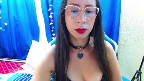 Gia  online show from April 21, 2026, 12:22 pm