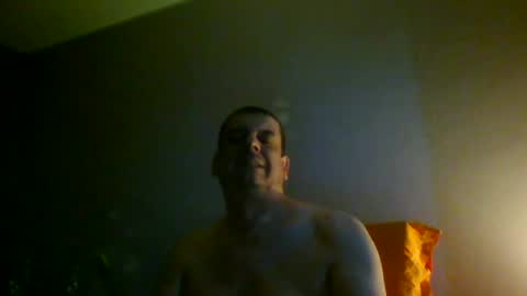 Snapshot of giaco1982 chatting on August 3, 2026, 4:00 am samuel online show from August 3, 2026, 4:00 am