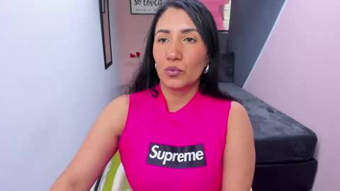 G I A  FOX online show from February 19, 2025, 3:49 pm