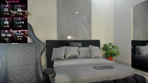 Snapshot of gian_rossii chatting on July 6, 2026, 11:07 am GIAN online show from July 6, 2026, 11:07 am