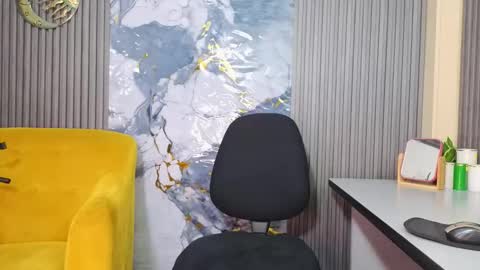   online show from February 7, 2026, 12:42 pm