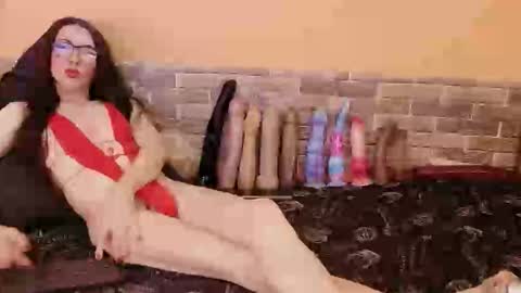 Gianina online show from November 8, 2025, 2:17 pm