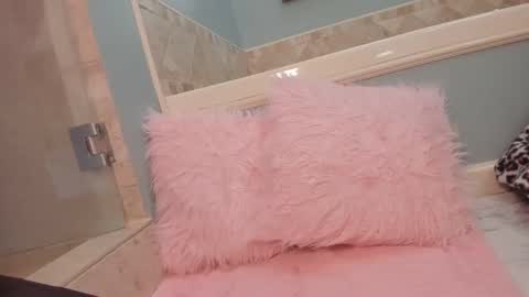 giannasexo online show from February 17, 2025, 3:31 pm