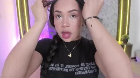 giannaslimjb online show from February 26, 2026, 7:35 pm