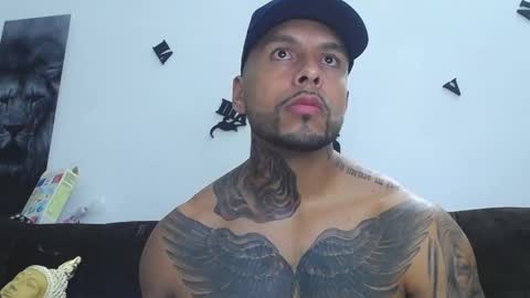 Dilan online show from October 23, 2025, 8:51 pm