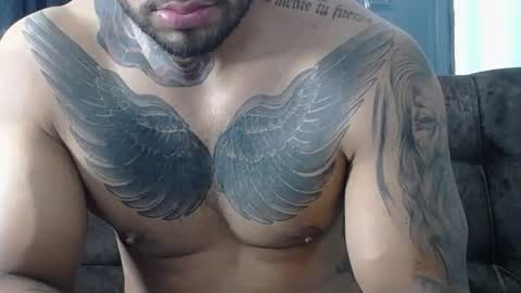 Dilan online show from December 4, 2025, 7:44 pm