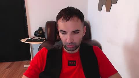 Snapshot of gianni_lion chatting on October 14, 2025, 9:54 am Gianni online show from October 14, 2025, 9:54 am