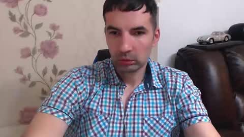 Snapshot of gianni_lion chatting on March 27, 2026, 9:03 pm Gianni online show from March 27, 2026, 9:03 pm