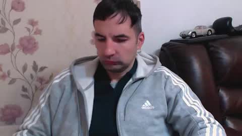 Snapshot of gianni_lion chatting on March 28, 2026, 10:48 am Gianni online show from March 28, 2026, 10:48 am