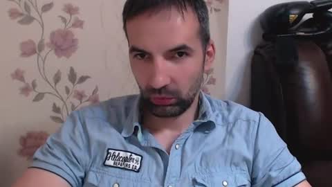 Snapshot of gianni_lion chatting on July 13, 2026, 7:16 pm Gianni online show from July 13, 2026, 7:16 pm