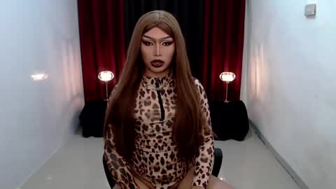 Gia X online show from December 23, 2024, 9:27 am