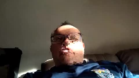 Snapshot of giddyup2222222 chatting on November 23, 2025, 1:33 pm giddyup2222222 online show from November 23, 2025, 1:33 pm