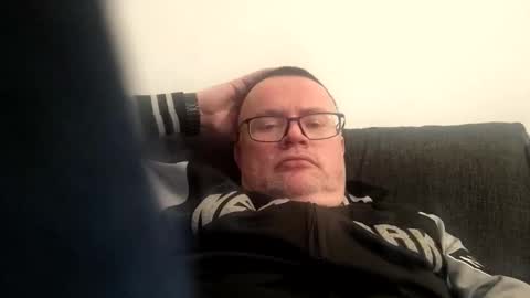 Snapshot of giddyup2222222 chatting on February 1, 2026, 7:45 pm giddyup2222222 online show from February 1, 2026, 7:45 pm