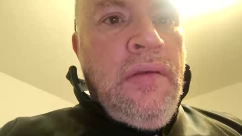 Snapshot of giddyup2222222 chatting on February 10, 2026, 9:46 am giddyup2222222 online show from February 10, 2026, 9:46 am