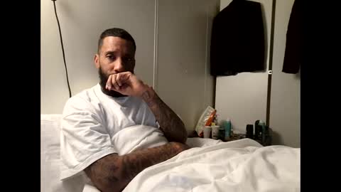 Snapshot of gide8n chatting on January 5, 2026, 5:27 pm Gideon online show from January 5, 2026, 5:27 pm