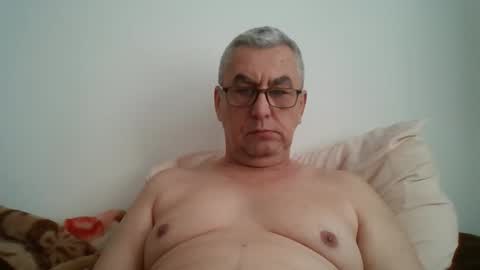 gigi1970 online show from March 26, 2026, 10:32 am