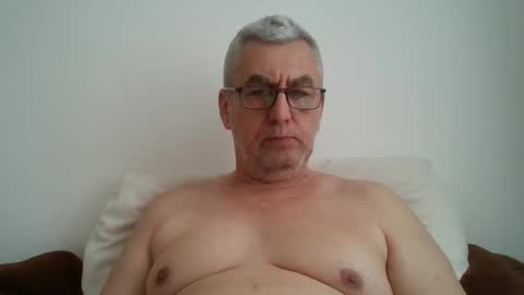 gigi1970 online show from March 30, 2026, 12:28 pm