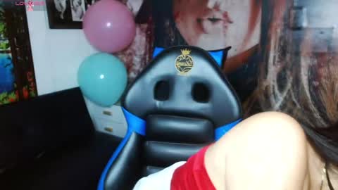Snapshot of gigi_gilt_ chatting on June 2, 2026, 9:17 pm Gigi 3 online show from June 2, 2026, 9:17 pm