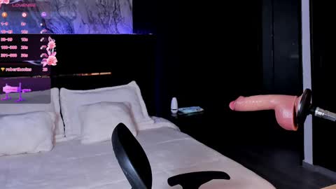 Gigi Doll online show from February 22, 2025, 2:52 pm