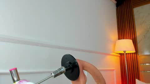 Gigi Doll online show from April 24, 2026, 11:12 am