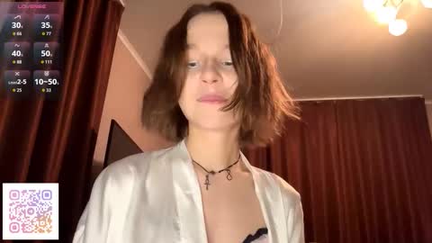 Molly online show from November 26, 2025, 7:48 pm