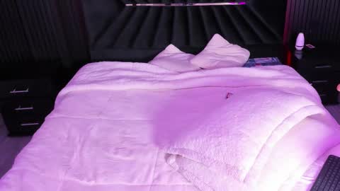 giia online show from February 16, 2025, 5:15 am