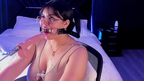 giia online show from March 5, 2025, 3:08 am