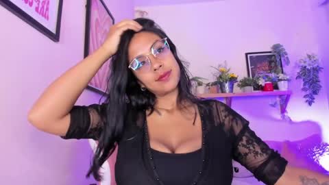 Snapshot of giisell chatting on April 21, 2026, 12:33 pm giisell online show from April 21, 2026, 12:33 pm