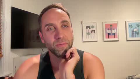 gilber10101 online show from November 6, 2025, 1:39 am