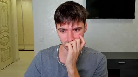 gilbertogonzales online show from February 27, 2025, 5:47 pm