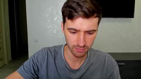 gilbertogonzales online show from March 4, 2025, 6:26 am