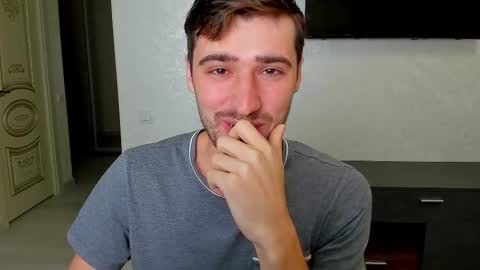 gilbertogonzales online show from March 7, 2025, 6:02 am