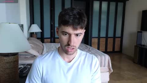 gilbertogonzales online show from November 23, 2025, 2:11 am