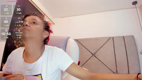 Gimena online show from February 25, 2025, 7:14 pm