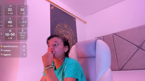 Gimena online show from March 5, 2025, 7:06 pm