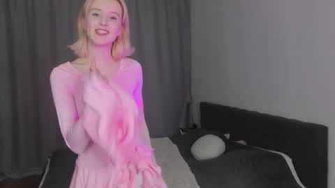 Gin online show from November 6, 2025, 6:25 am