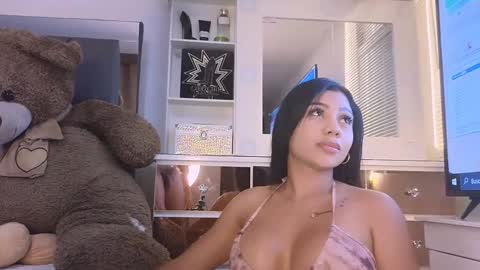 O GINA AND AKEMI    online show from December 12, 2024, 4:26 am